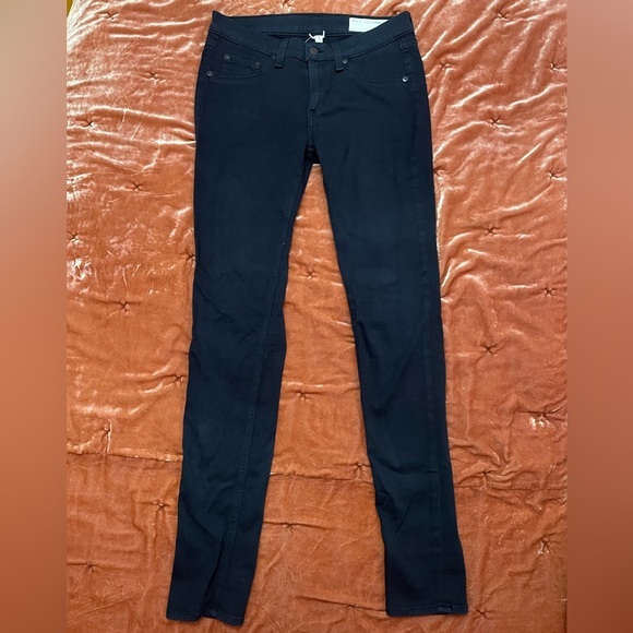 Rag & Bone “The Jegging” Low Rise Skinny Jean in “Black Plush” Woman’s Size 27 - Picture 3 of 5